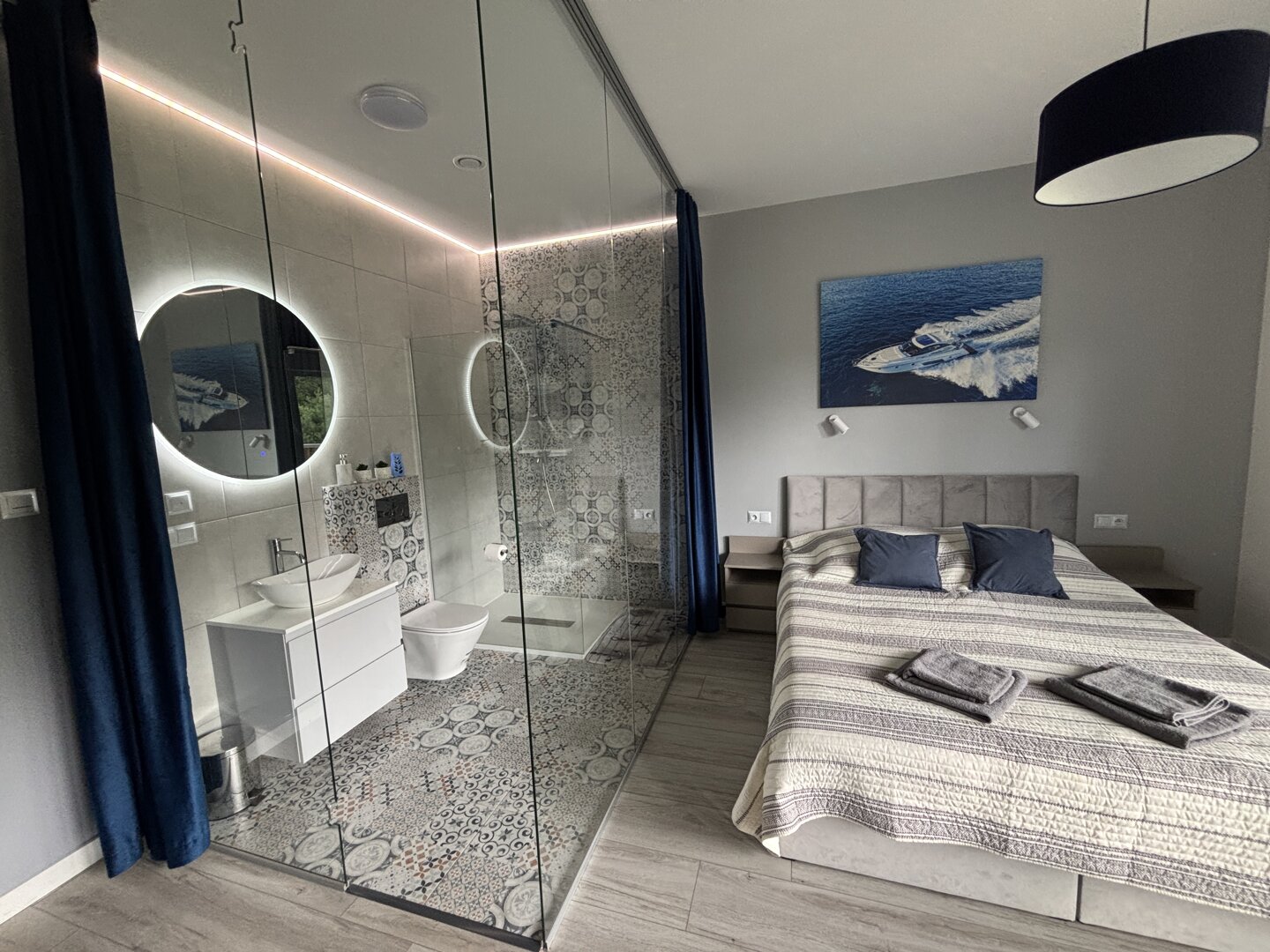 Apartament Studio z tarasem #3 ( widok na jezioro )